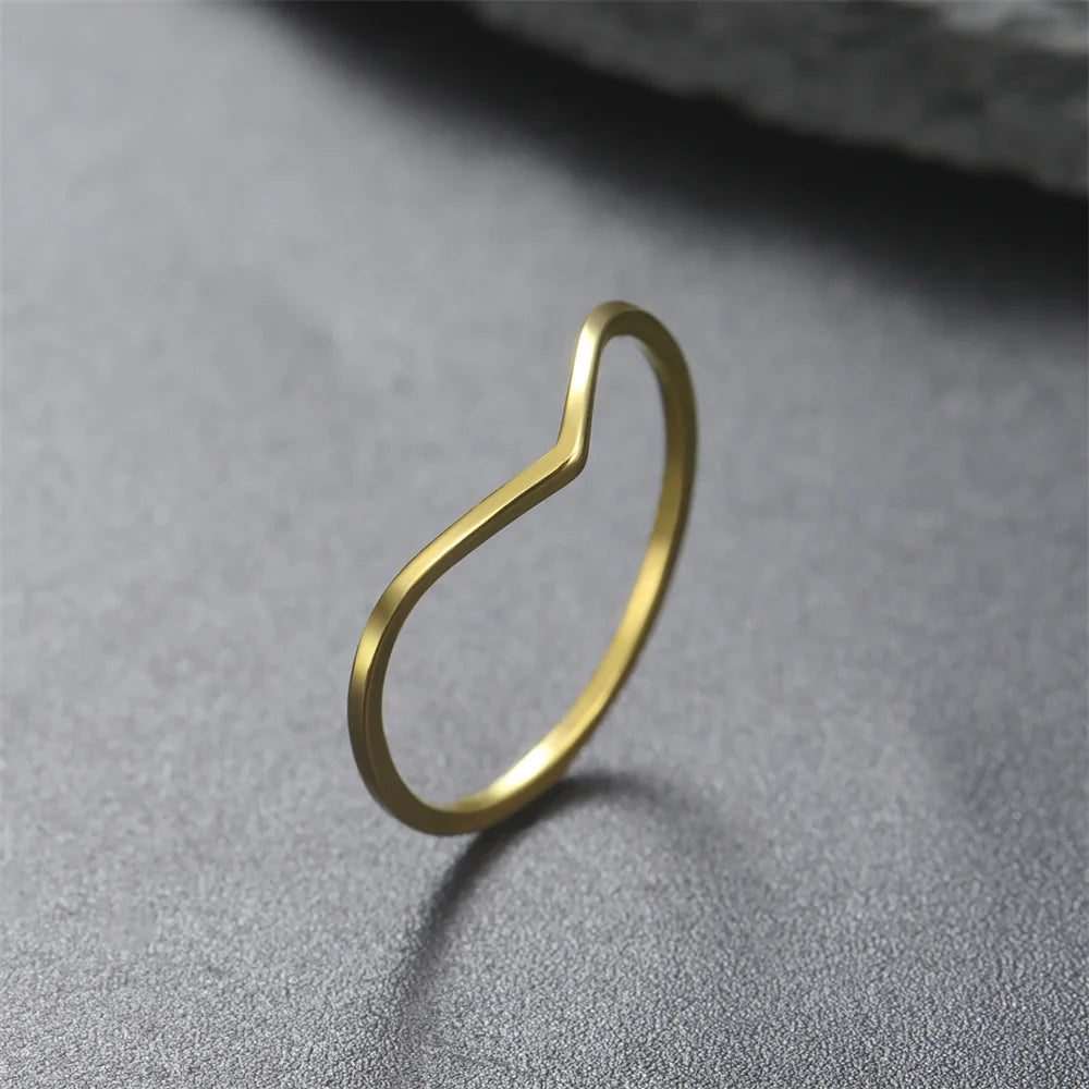 Minimalist Stackable Wave Rings for Women Geometric Finger Ring Stainless Steel Golden Jewelry Thin Rings Set Daily Party Wear