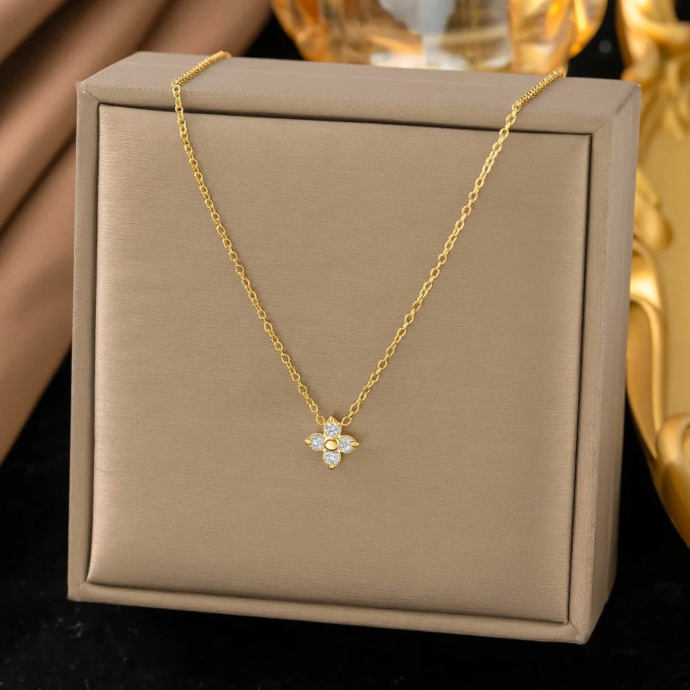 18K Gold Plated Stainless Steel Waterproof Clover Zircon Y Shape Pendant Necklace for Women Non-Fading Necklace Jewelry Gift